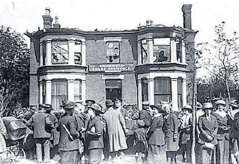 House damaged at Southend, during a Zeppelin raid