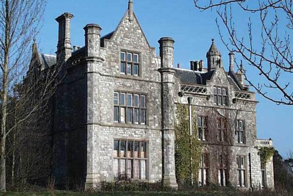 Gaynes Park