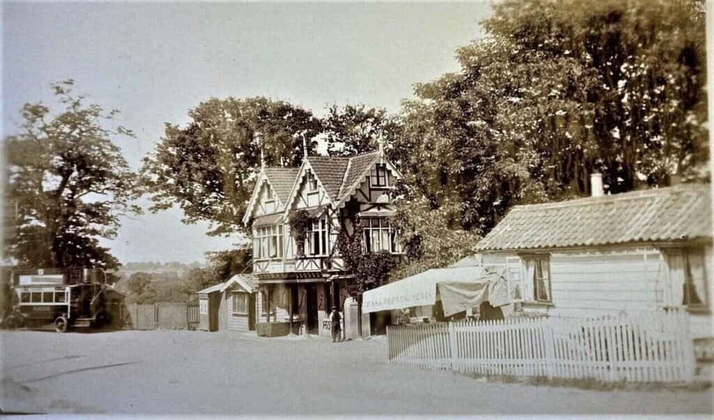 Beehive Public House, Lambourne End, circa 1920