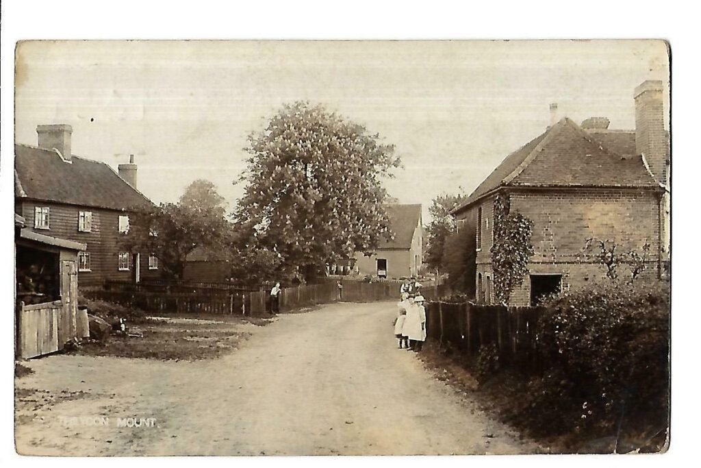 Theydon Mount Village in 1905