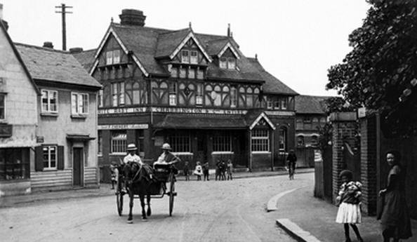 The White Hart Inn, Abridge. Demolished in 2000